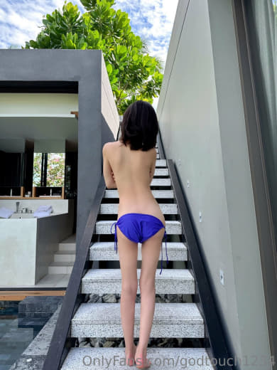 【2023-05-27】masturbate at video call